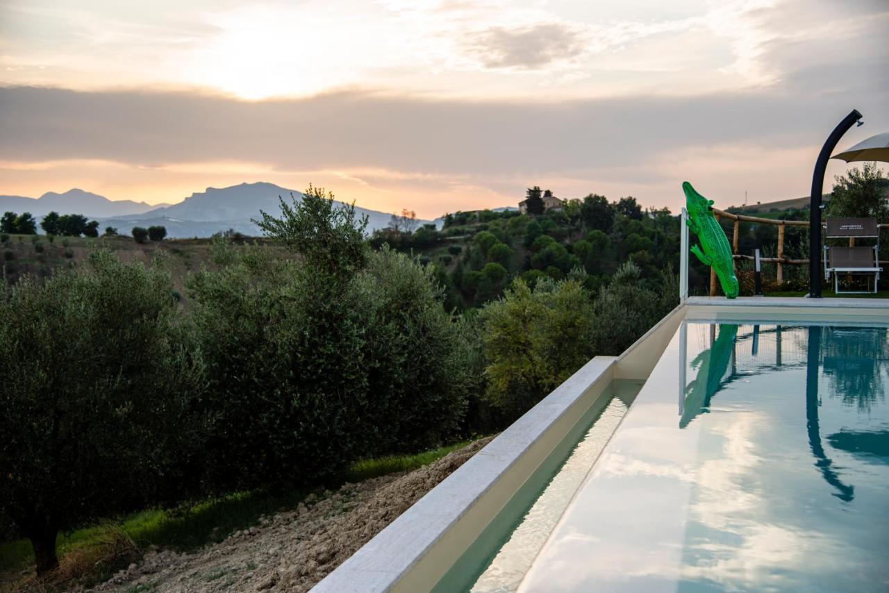 Agriturismo Alla Solagna Colli del Tronto Luaran gambar